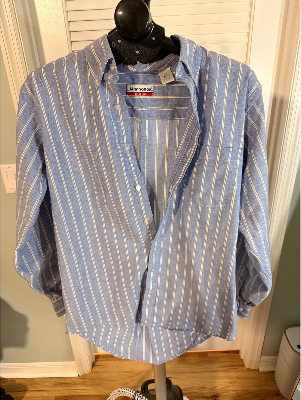 Manhattan blue striped button-front shirt